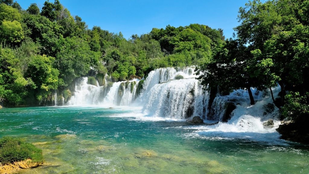 krka, waterfall, croatia-987021.jpg