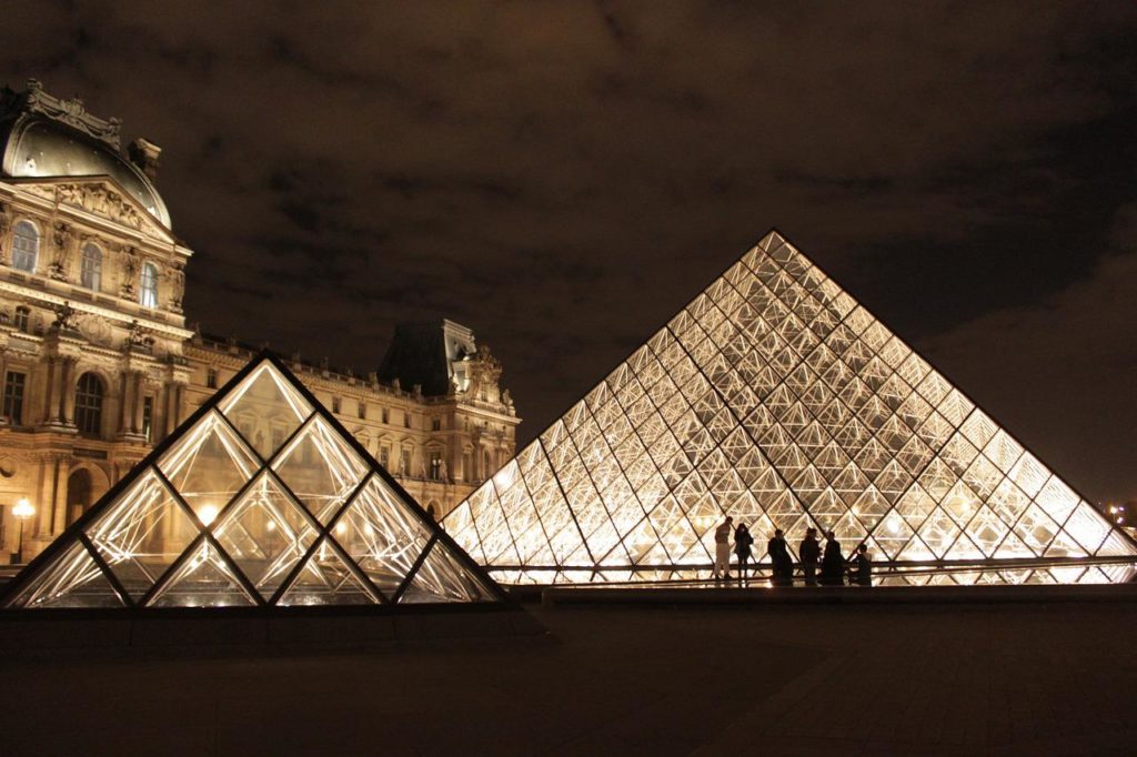 paris, france, louvre-2093773.jpg